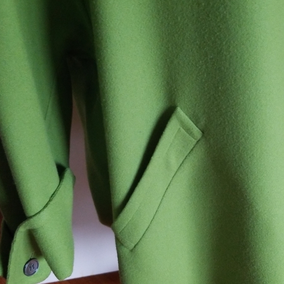 Salvatore Ferragamo Green Wool Coat - Picture 2 of 9